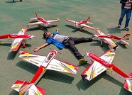 18架无人机华丽亮相首届国际（潍坊）无人机表演赛