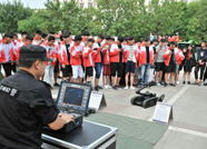 滨州举行“反恐防范 共筑平安”集中宣传活动