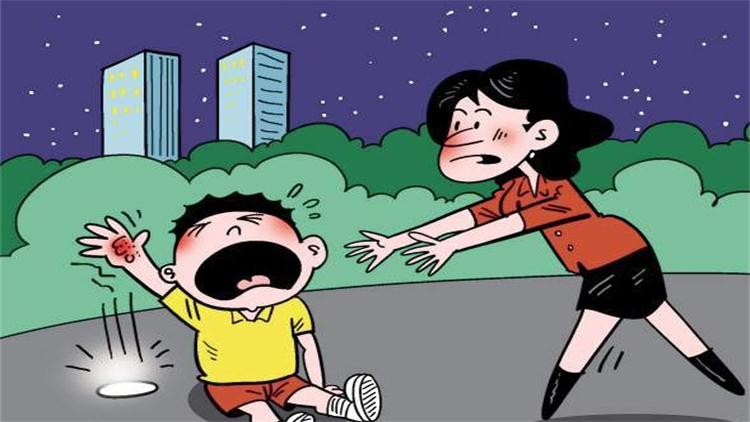 53秒 | 危险!地灯也能烫伤人,1分钟可煎熟鸡蛋