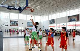 枣庄市中学生篮球、游泳联赛开赛