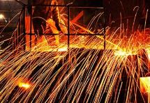 滕州张汪镇一机械铸造企业生产“地条钢”被查处