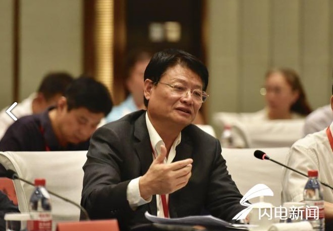 民生银行董事长洪崎:让金融回归服务实体经济