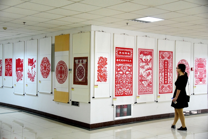 茌平县举办书画、摄影、剪纸艺术展 展出作品188幅