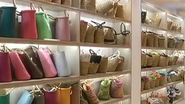40万个莱州传统草编手提袋卖到德国 成国际奢侈品牌宠儿