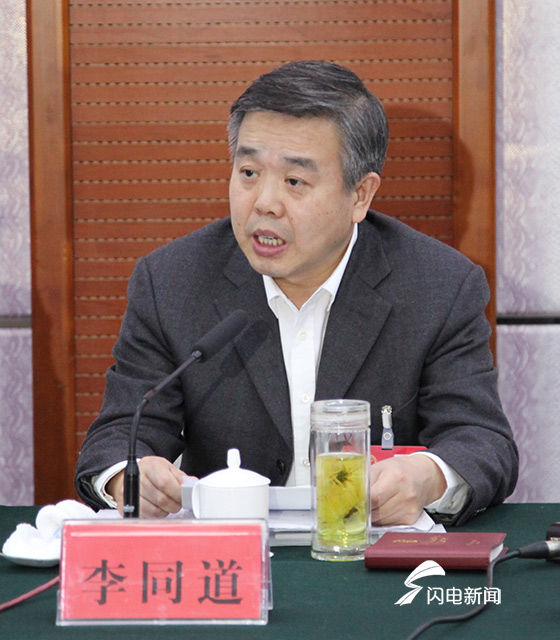 副秘书长王守涛,省人大教科文卫委主任委员,民进中央委员骆宝臻;市委