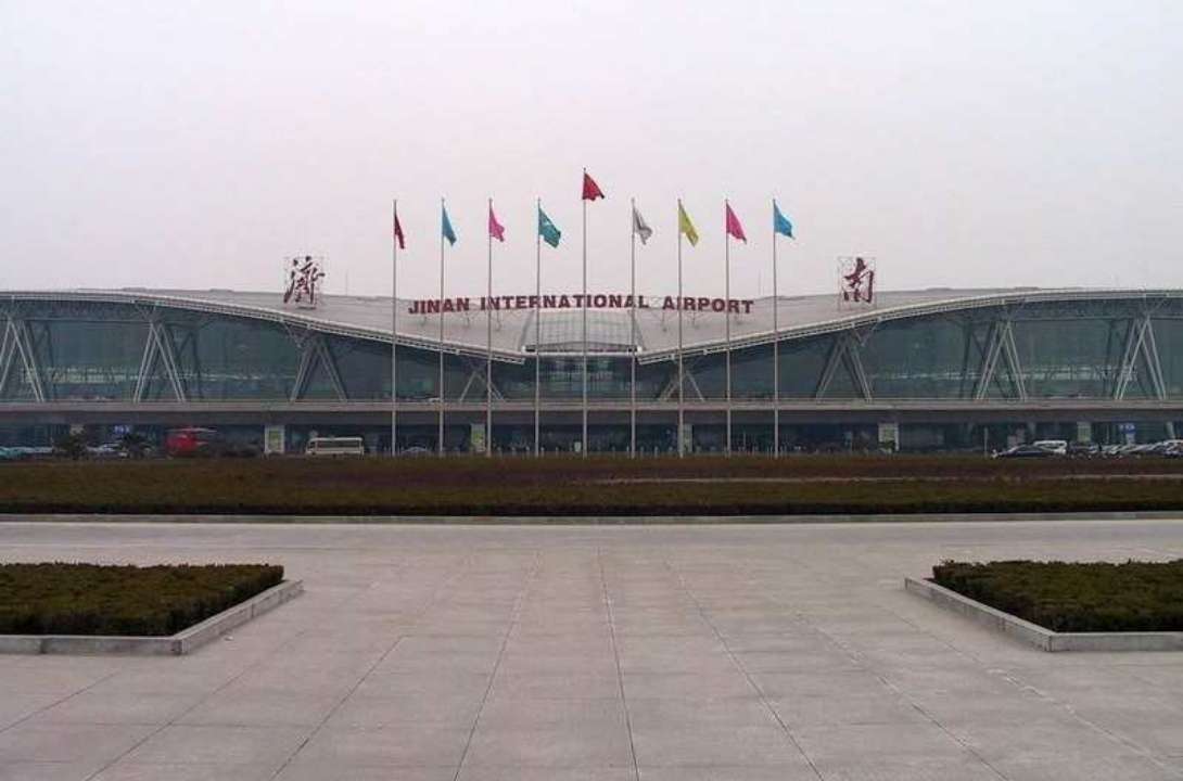 济南机场大变样：新增12个值机柜台，登机口设儿童乐园