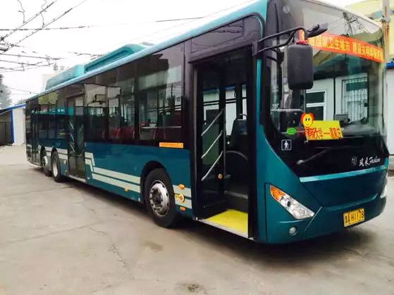 济南公交清明小长假运送乘客达609万人次