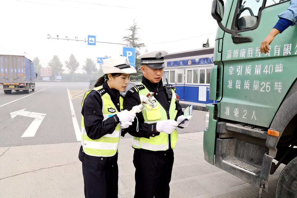 淄博高速交警支队多措并举遏制重特大交通事故