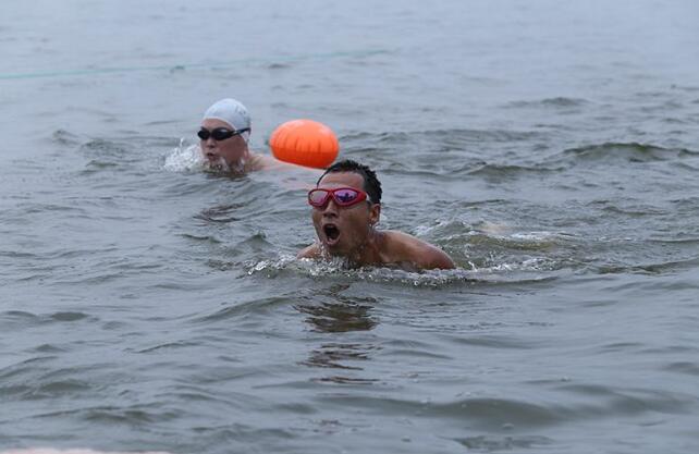 第五届横渡沂河大奖赛7日举行 将有400余名游泳爱好者参赛