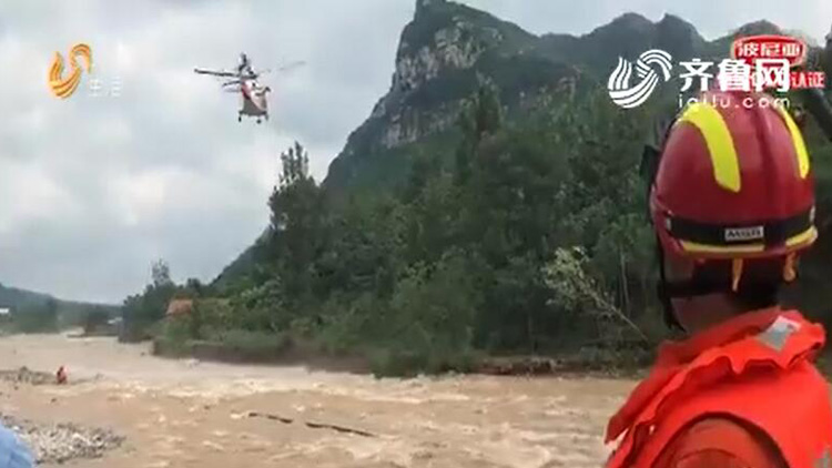 直升机、橡皮艇.....潍坊多地内涝  救援人员迅速施救