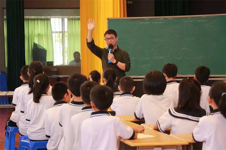 济宁100位教师获评“四有好老师”