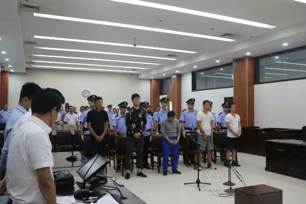日照东港法院公开宣判一起恶势力犯罪案件 5名被告人被判刑