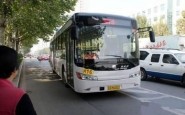 新华路又一路口封闭施工 潍坊2条公交线路临时“变道”