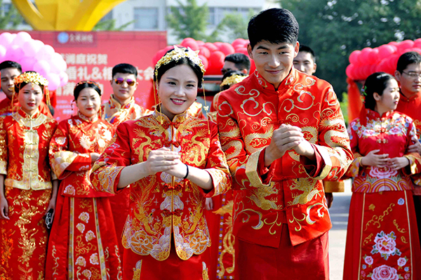 国庆黄金周山东45000余对新人幸福牵手 婚庆行业总体“多云渐晴”