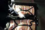 内装190万元巨资的行李箱被“甩丢”潍坊民警10小时追回