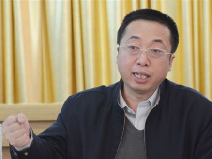 黑龙江工程学院党委书记李耀东在其办公室自缢身亡