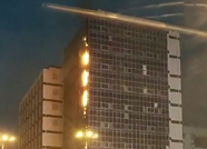 突发！泰安东岳大街一快捷酒店发生火灾：无人员伤亡，火被扑灭