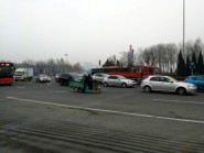 闯红灯、走错道……非机动车在经过潍坊这个六岔路口时要注意