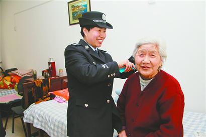 退伍不褪色｜社区里的“闺女警察”吴颖：服务是最大的警务