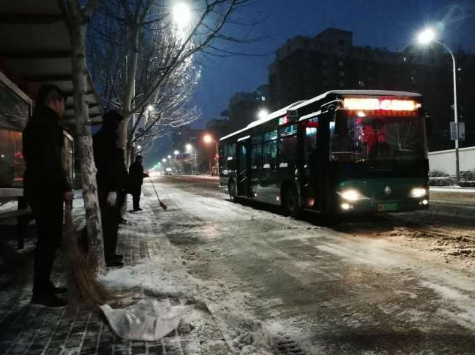 最新！受降雪影响 济南临时停运公交线路17条