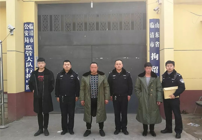 高唐交警检查违法嫌疑车辆 3人阻碍执行职务被拘留