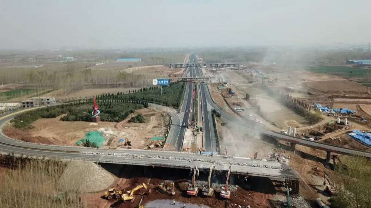 建设提速！京沪高速莱芜至临沂段封闭 集中拆除43座高速天桥