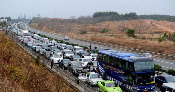 济宁高速交警公布9处事故多发路段 假期出行需注意