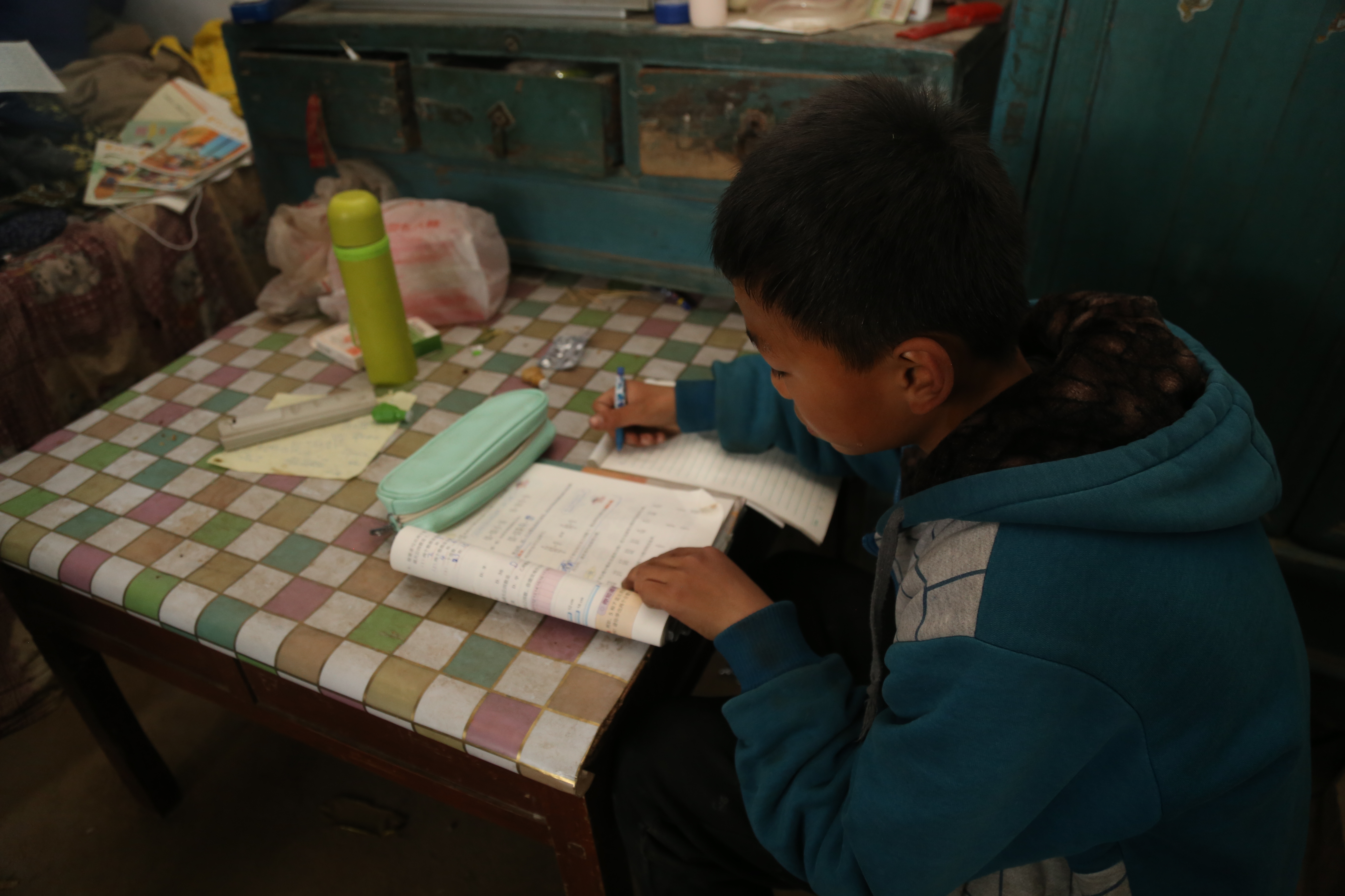 【新闻特写】三千孤儿一个家：记临沂市孤贫儿童志愿者服务团