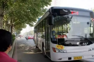 潍坊54条公交线路6月15日起开启“清凉模式” 票价上调为2元/人次
