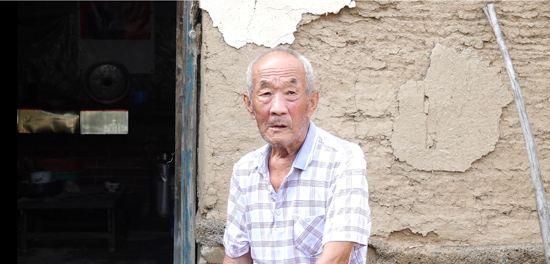 每当想起父亲，阳信籍烈士姚吉田78岁儿子都会回到老房子回味一番