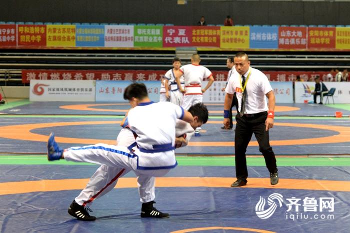 2019年9月16日，2019年全国中国式摔跤U17青年锦标赛在山东聊城开幕比赛现场。 (2)_副本.jpg