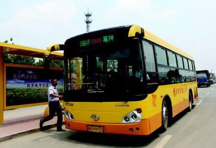 济宁城际公交C607即日起绕行 7个站点暂停使用