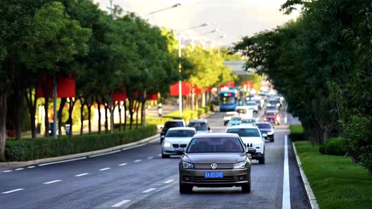 量多、速快、质优、技高...济南34条城市道路已顺利建成通车