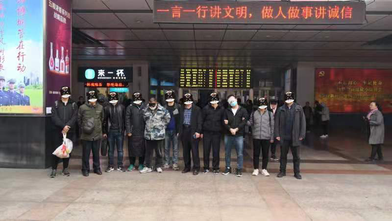 淄博周村警方打掉一跨省贩毒团伙 抓获涉毒嫌疑人12名