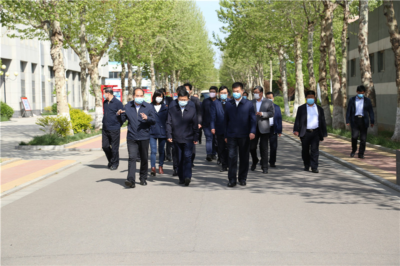 东营市委常委政法委书记田和友到广饶县调研指导教育复学工作