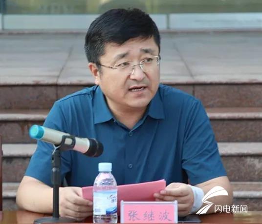 淄川区人武部副部长李振游,区委宣传部副部长丁燕,镇党委书记张继波