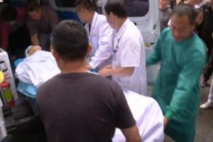 直播 | 青州干部救灾重伤，转往齐鲁医院就诊