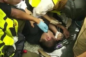 国务院港澳办强烈谴责香港机场严重暴力行径