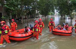 跨区域增援第二日 山东消防营救滁州遇险群众和转移群众379人
