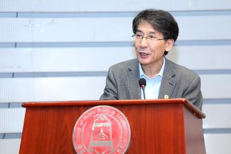 清华大学副校长、中国科学院院士薛其坤：发展量子科技如何把握大趋势、下好先手棋？