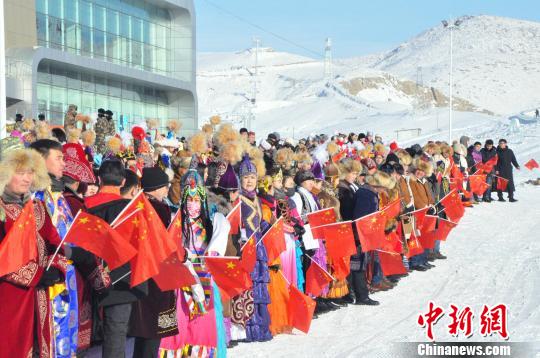 人类滑雪起源地新疆阿勒泰举办冰雪节暨纪念日庆典活动