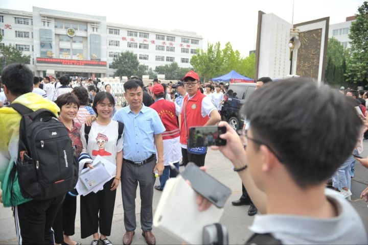 2018年高考拉开大幕!直击德州考点第一现场