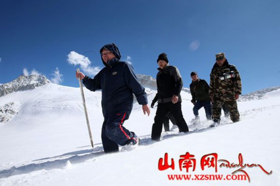 许成仓真正把神圣国土守护好幸福家园建设好