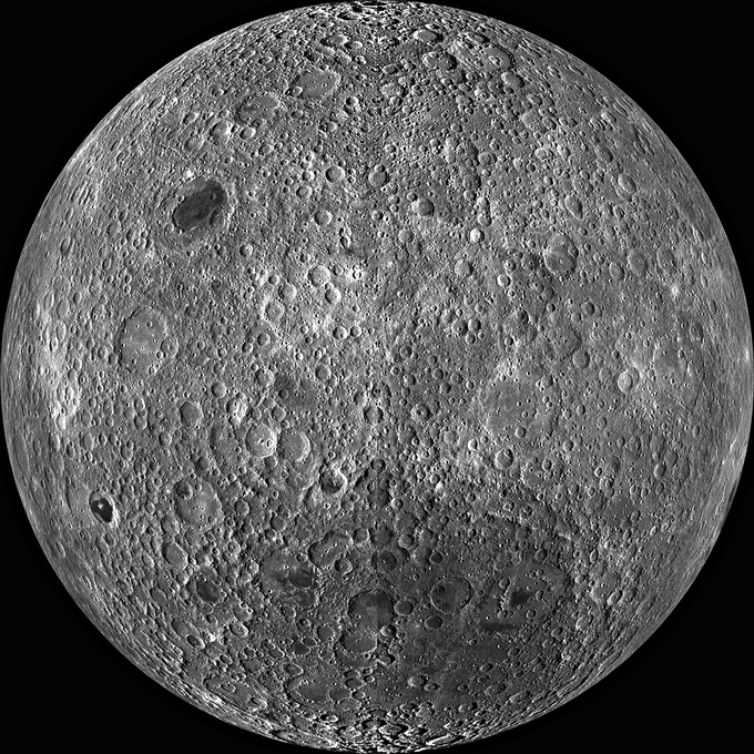 闪电舆论场   独家解读首张月球背面全景图:月球背面到底有什么?