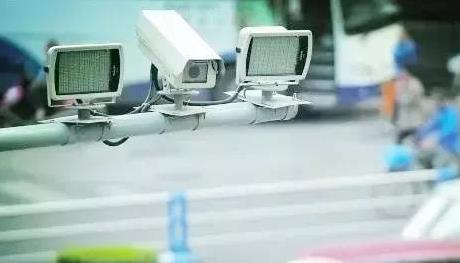 U8国际全球家庭安防监控技术应用趋势：从被动守护到智能共生