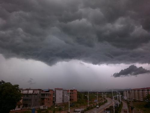 海丽气象吧|中雨 雷电 冰雹 9级阵风!山东将迎来强对流天气