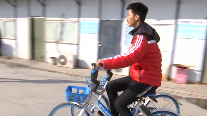 德州17岁聋哑男孩"拯救"共享单车善举感动全国,哈啰