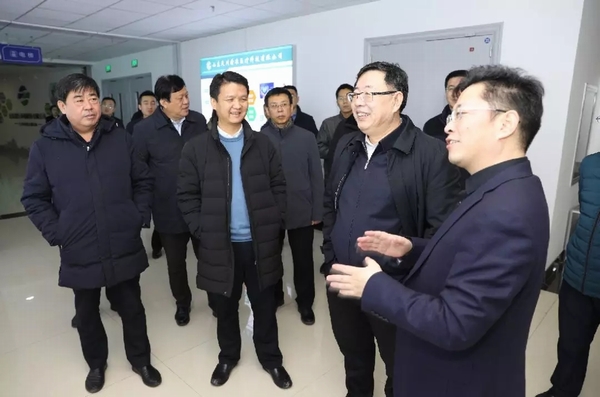 杨洪涛到德州经开区调研:紧盯前沿延链滑板车设计图图片