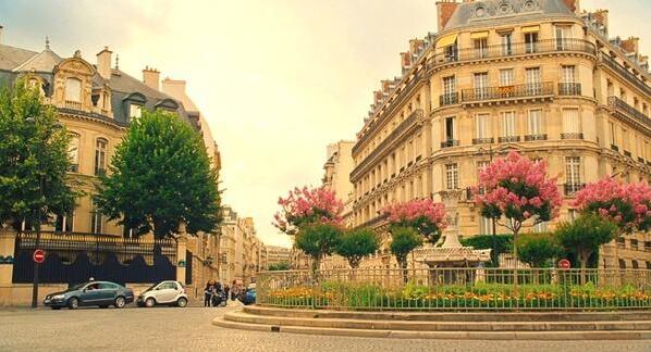 【法国】15天居家隔离、启动失业机制……闪电拍客巴黎街头探访