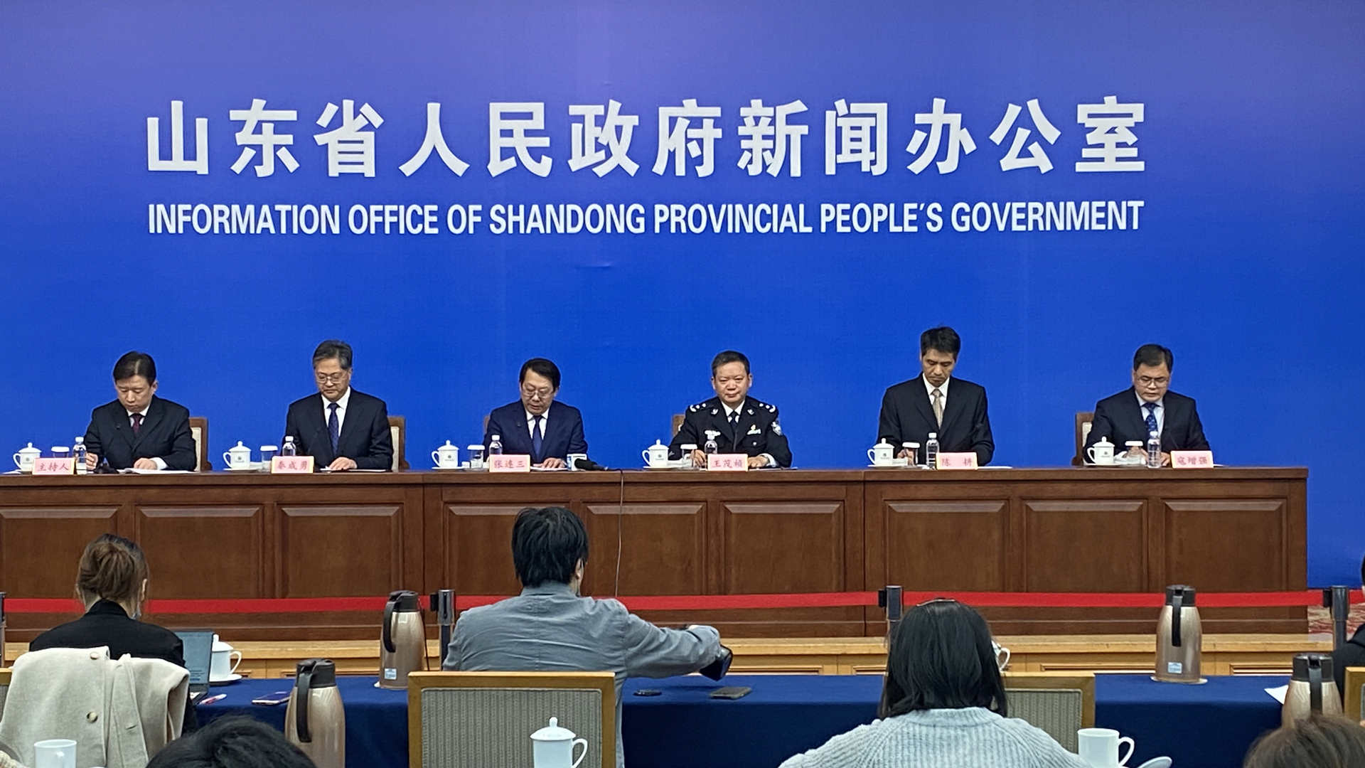 近期疫情防控情况和下一步工作打算